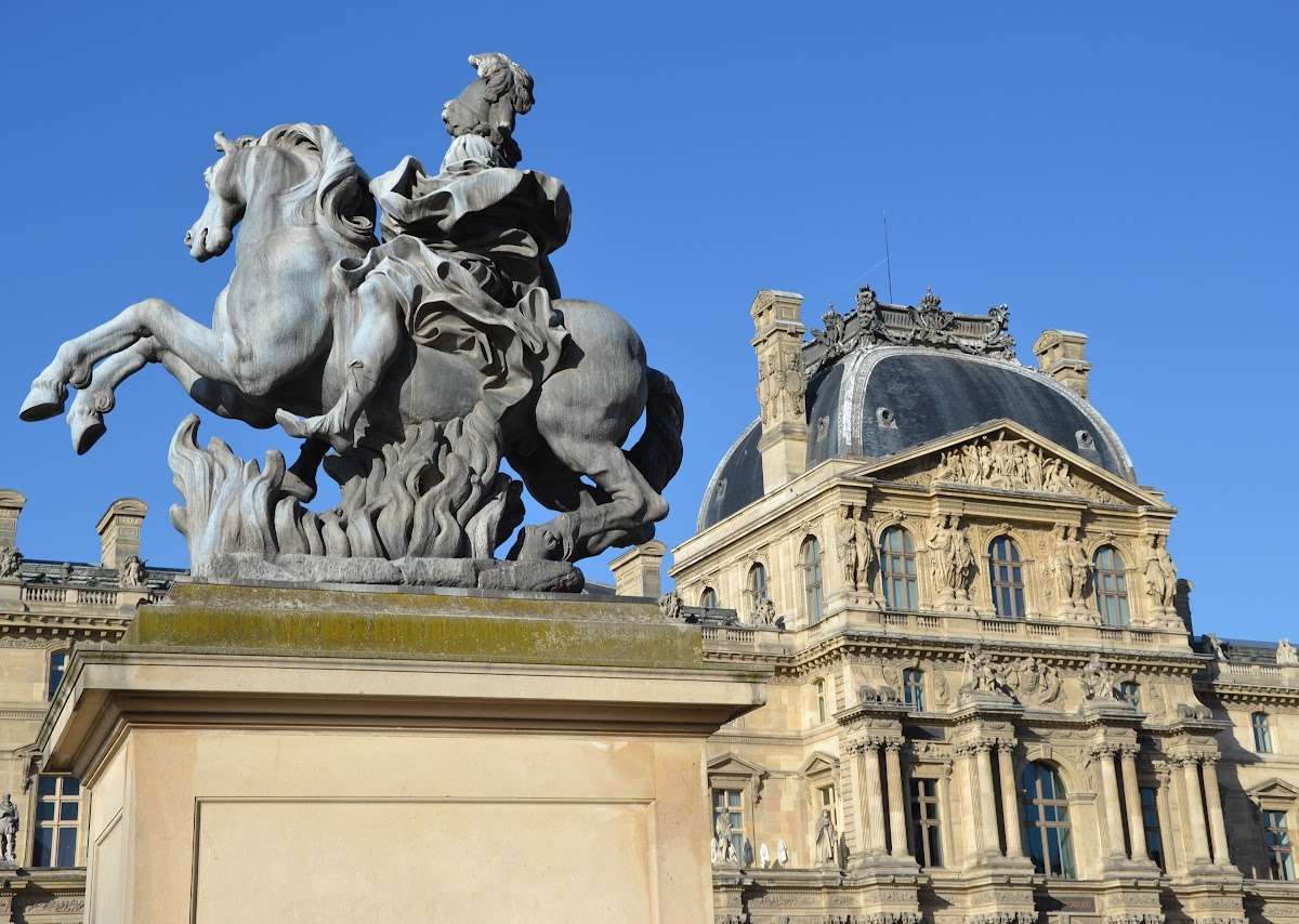 Louvre Museum