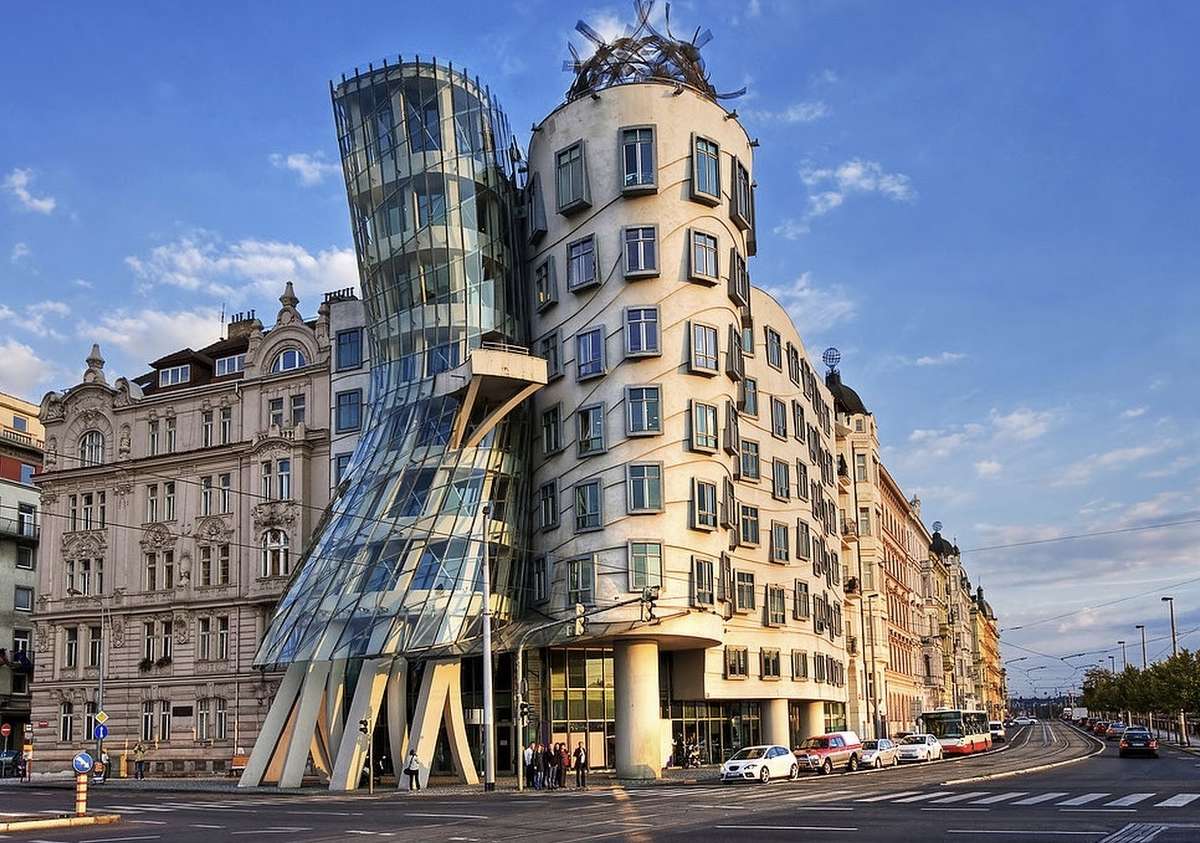 Dancing House