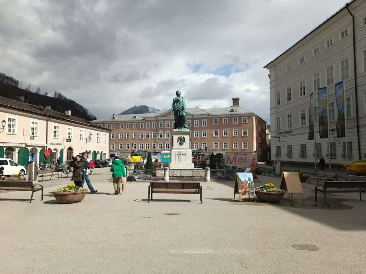 Mozartplatz