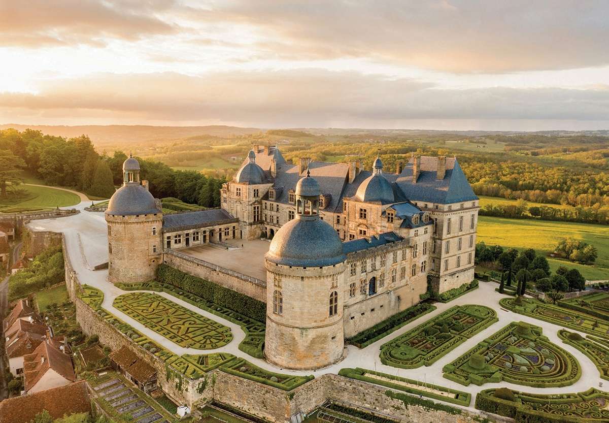 Château de Hautefort