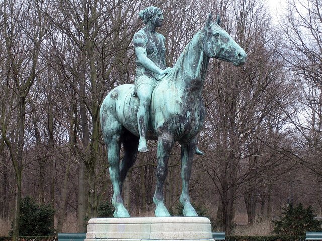 Amazone zu Pferde (Großer Tiergarten)